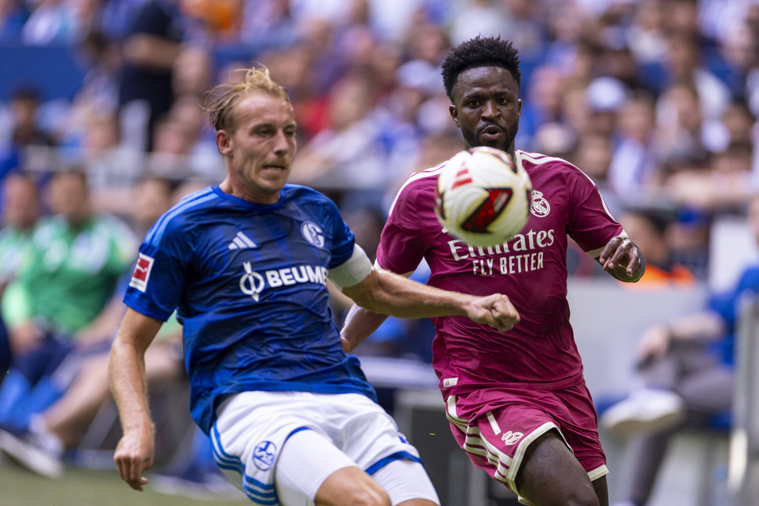 Timo Becker und Vinicius Junior
