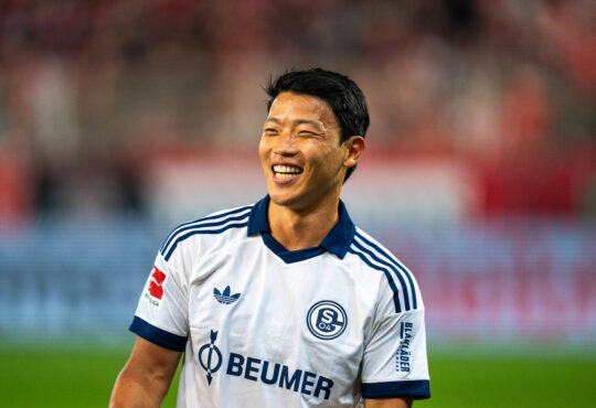 Hee Chan Hwang