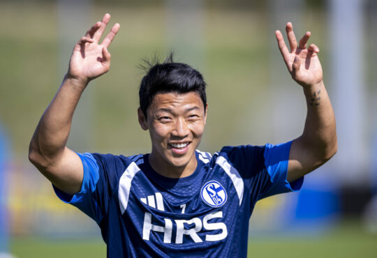 Hee Chan Hwang