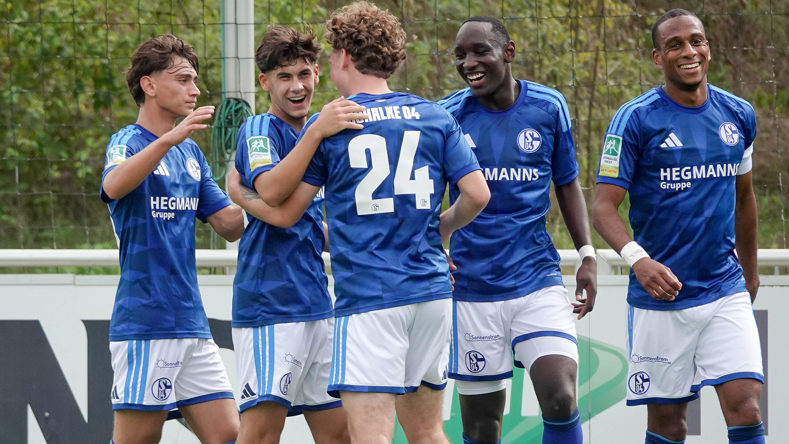 FC Schalke 04 U23 gegen Sportfreunde Lotte