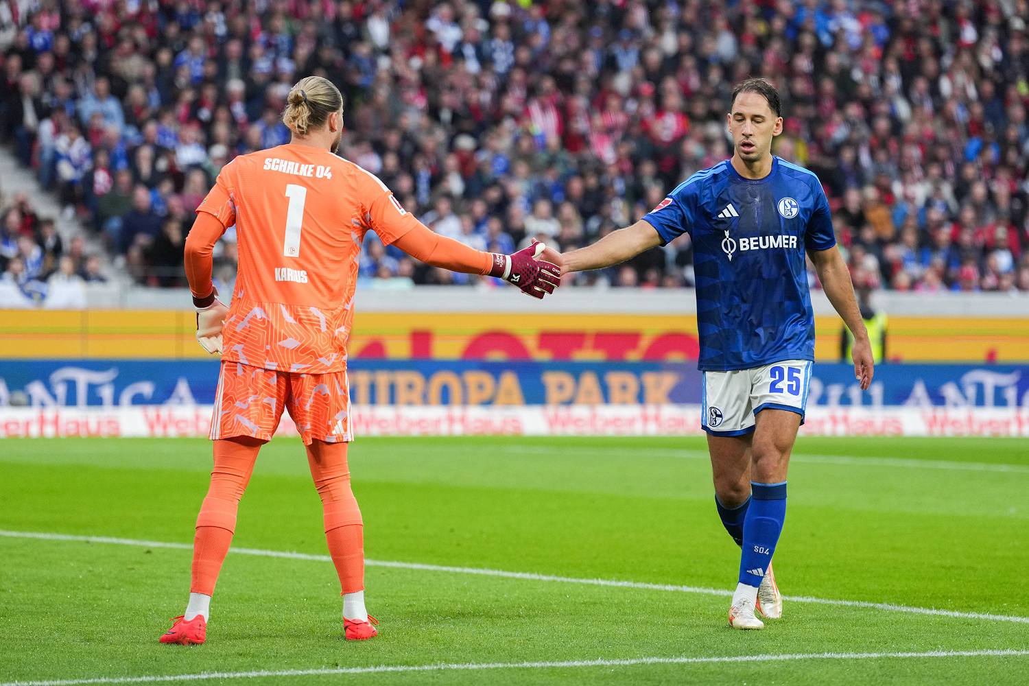 Loris Karius und Nikola Katic